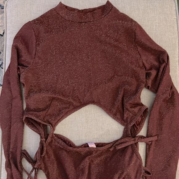 NEW Savage X Fenty burgundy sparkle cut out side tie long sleeve bodysuit 3X - Picture 4 of 10